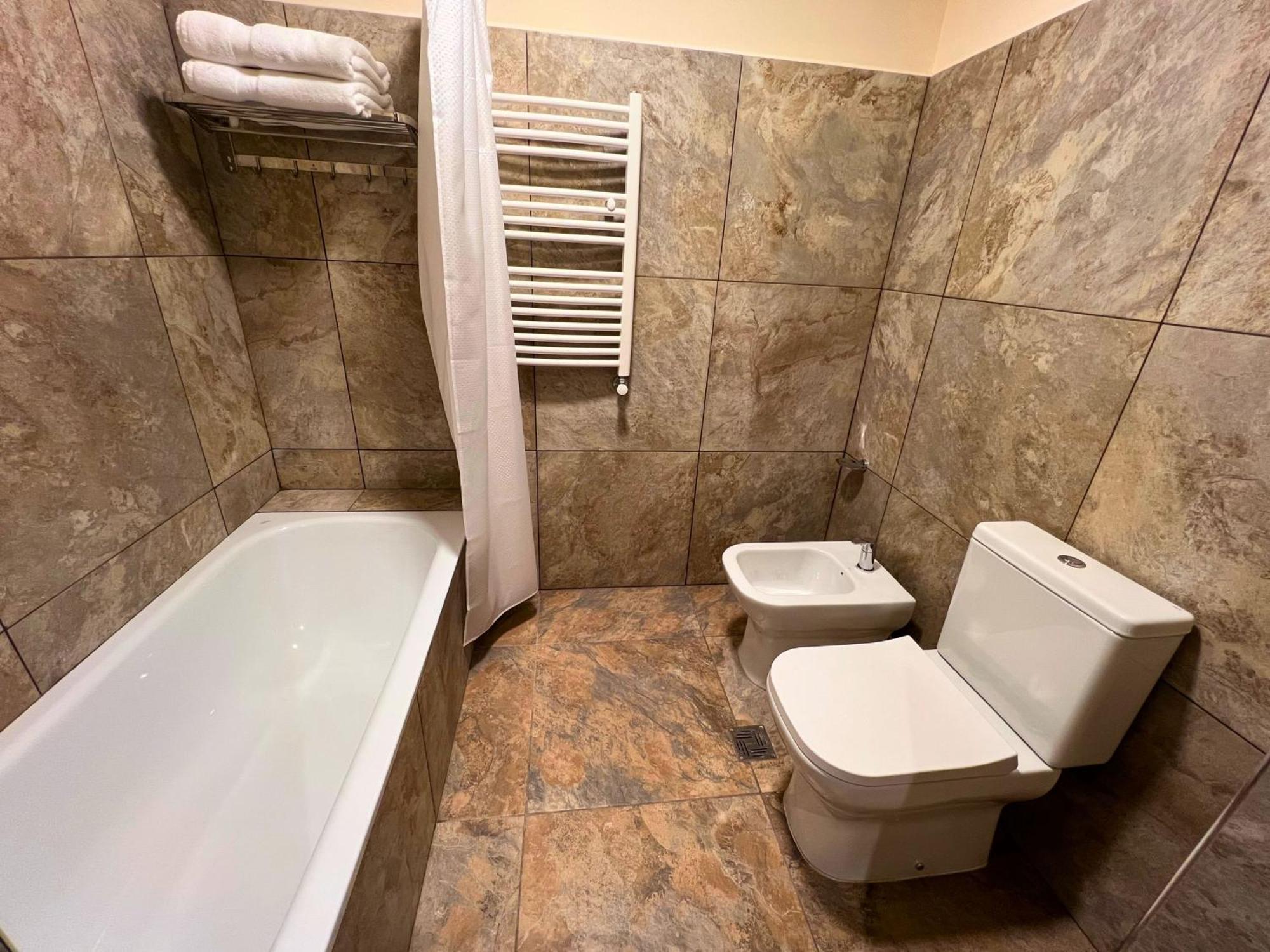 Huinid Pioneros Hotel Bariloche Pokój zdjęcie